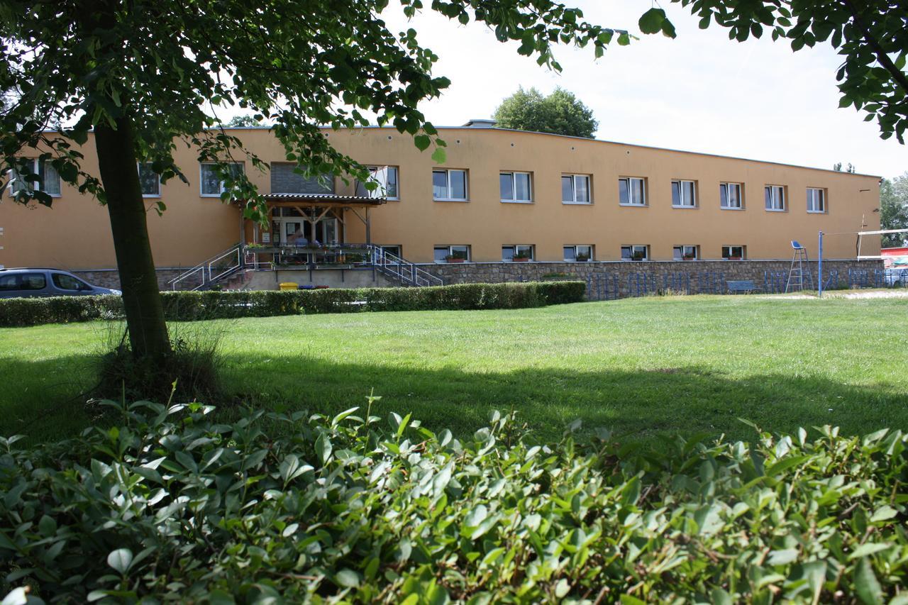 Sporthotel BK Pod Lipou Roudnice nad Labem Exteriér fotografie